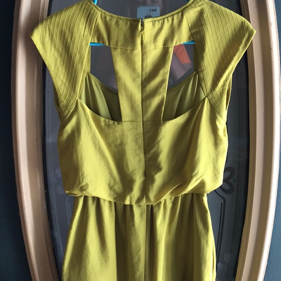 Jessica Simpson size 2 - Picture 4 of 5